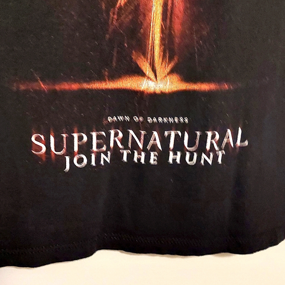 ⚡Supernatural "Join The Hunt" Women's Jr. Black Short Sleeved Graphic Tee EUC XL - Picture 5 of 6